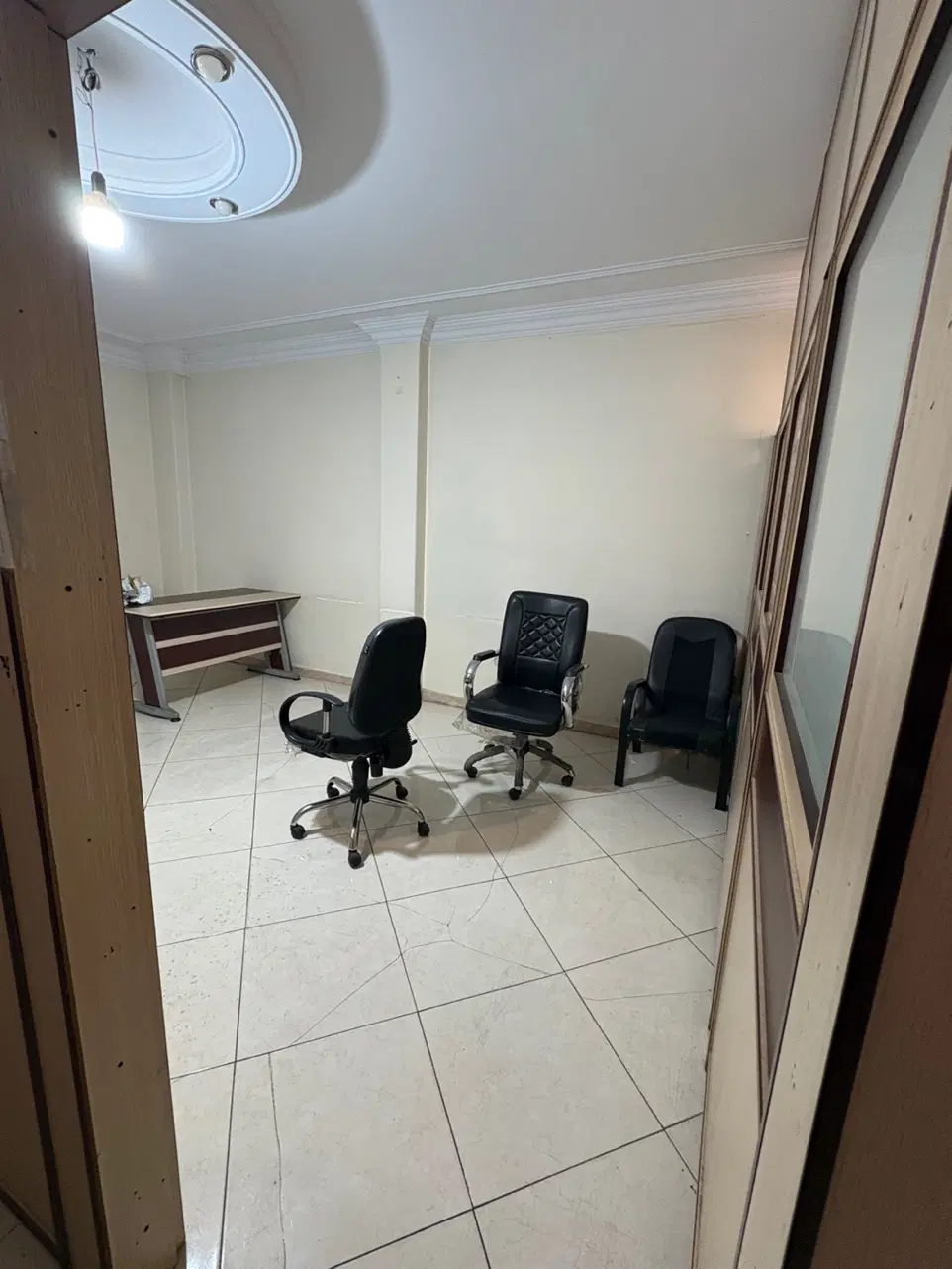 اجاره واحد تجاری