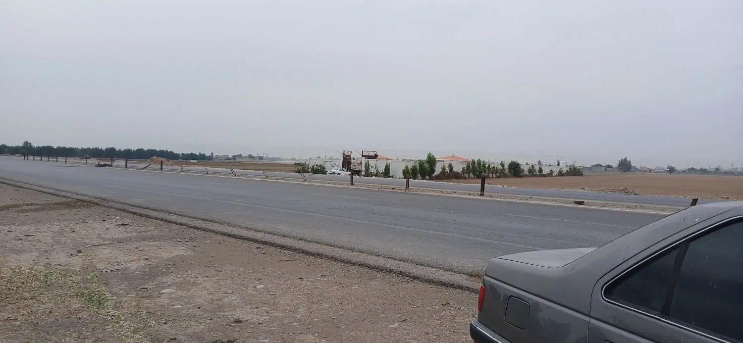 زمین۱۰۰۰متری سرجاده