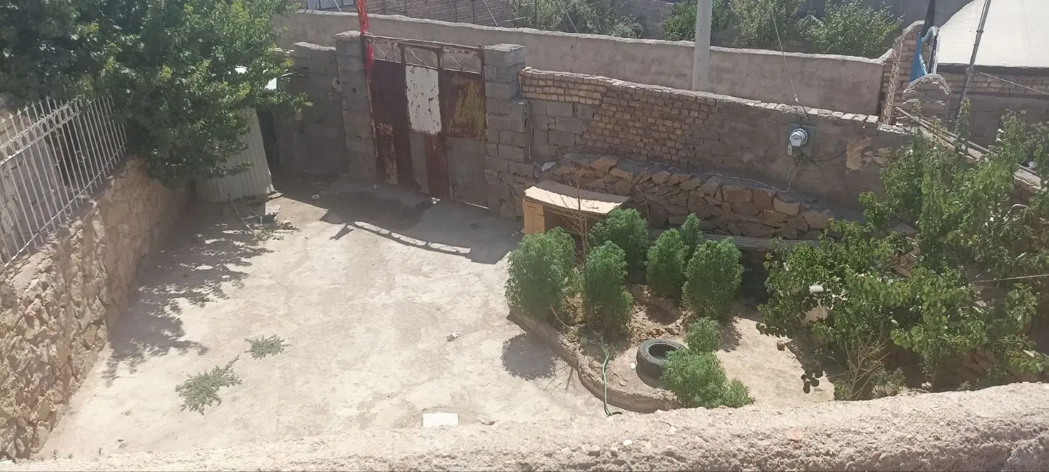 خانه ویلایی250متری دو طبقه 25کیلومتری مشهد نیشابور