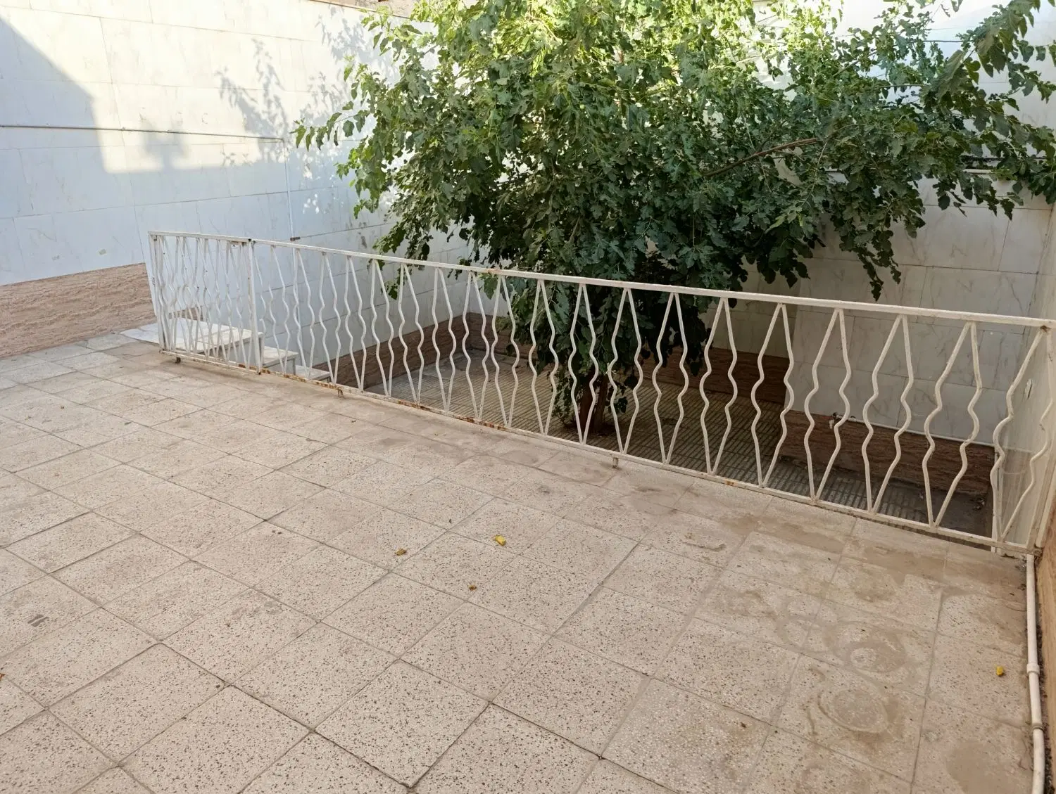 خانه ویلایی ۱۶۲ متری جهت معاوضه