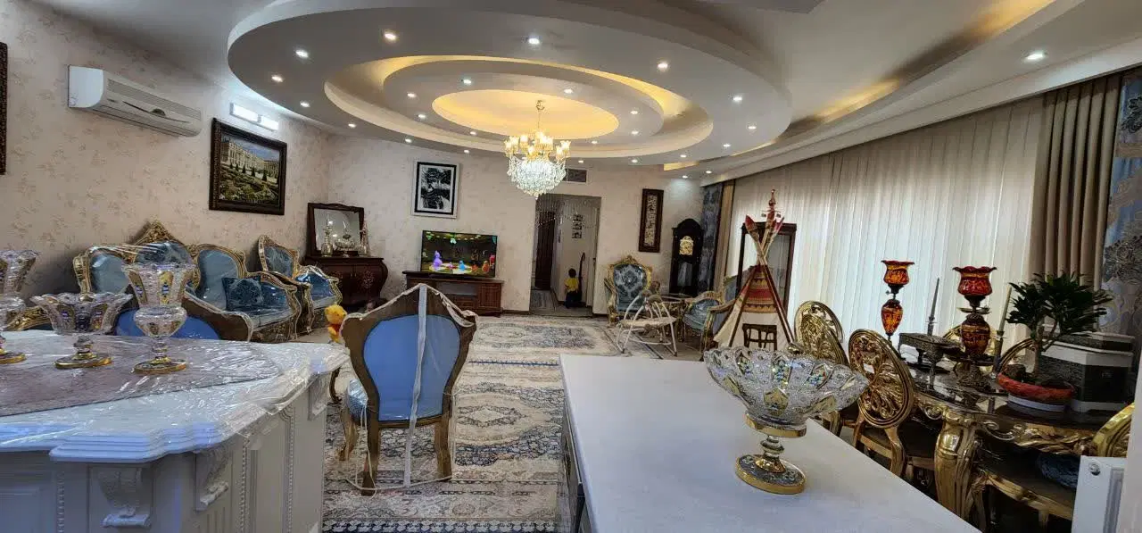 آپارتمان دورشهر ۱۲۷ متر سه خواب