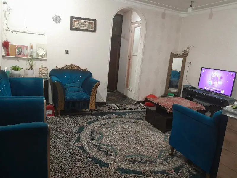 فروش واحد ۶۵ متری مهدیس آزاده ها