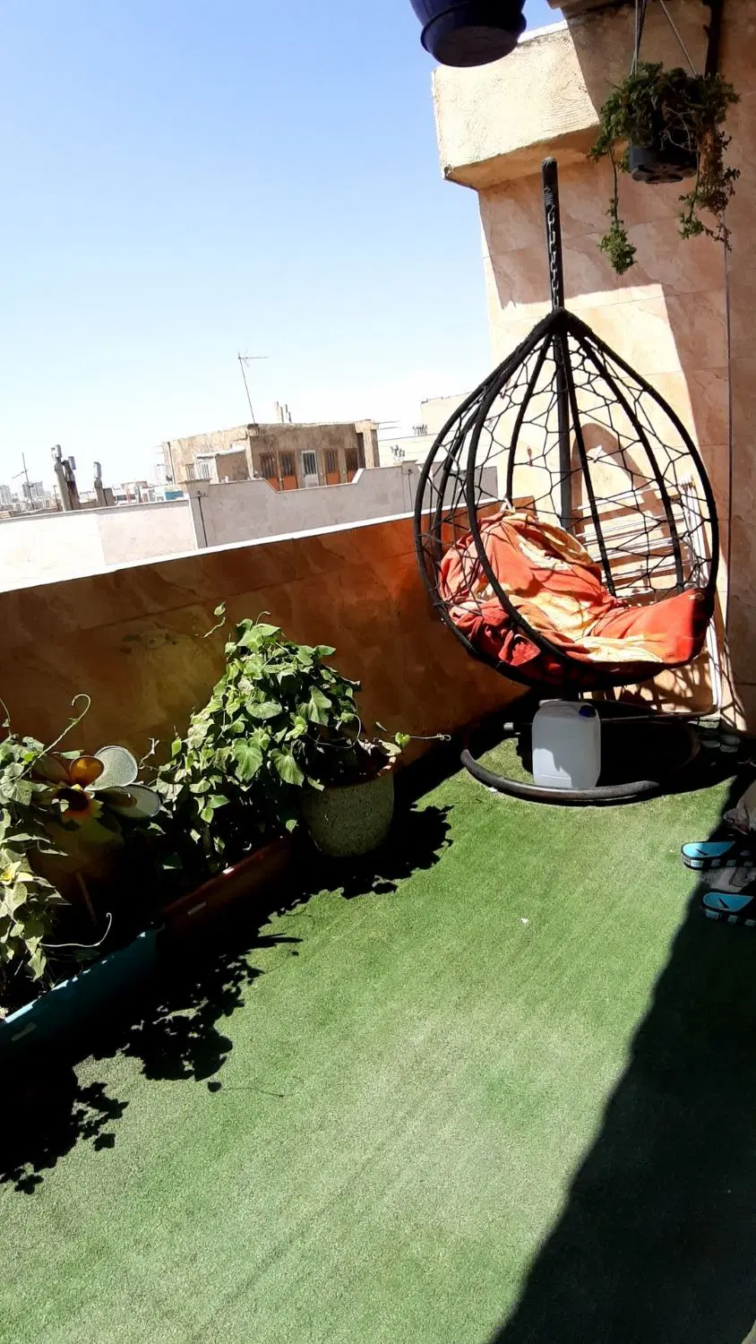 خانه دلباز و نور گیر