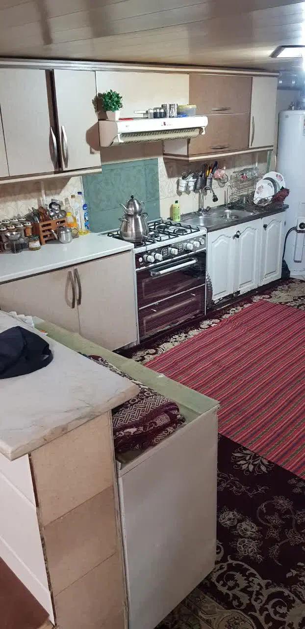 زیرزمین ۱۲۰ متری حیاط دار