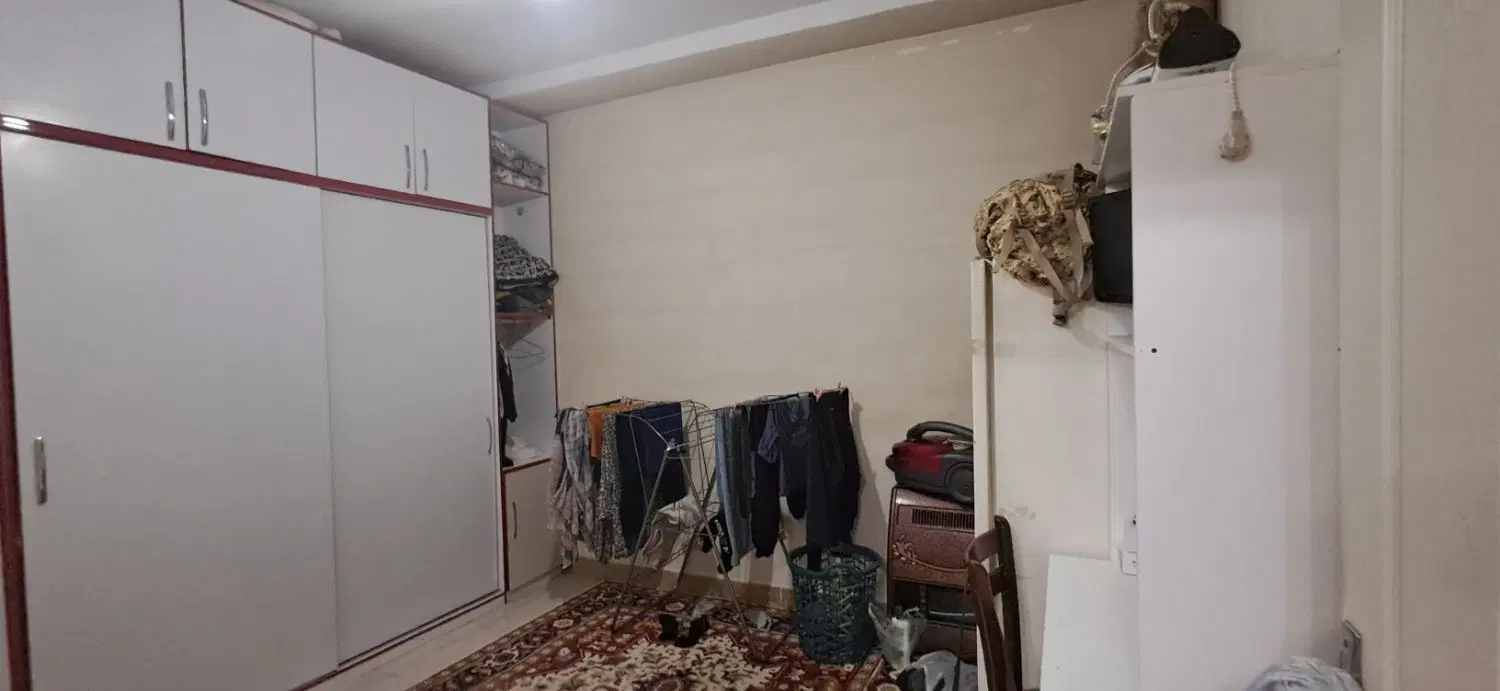 واحد فروشی