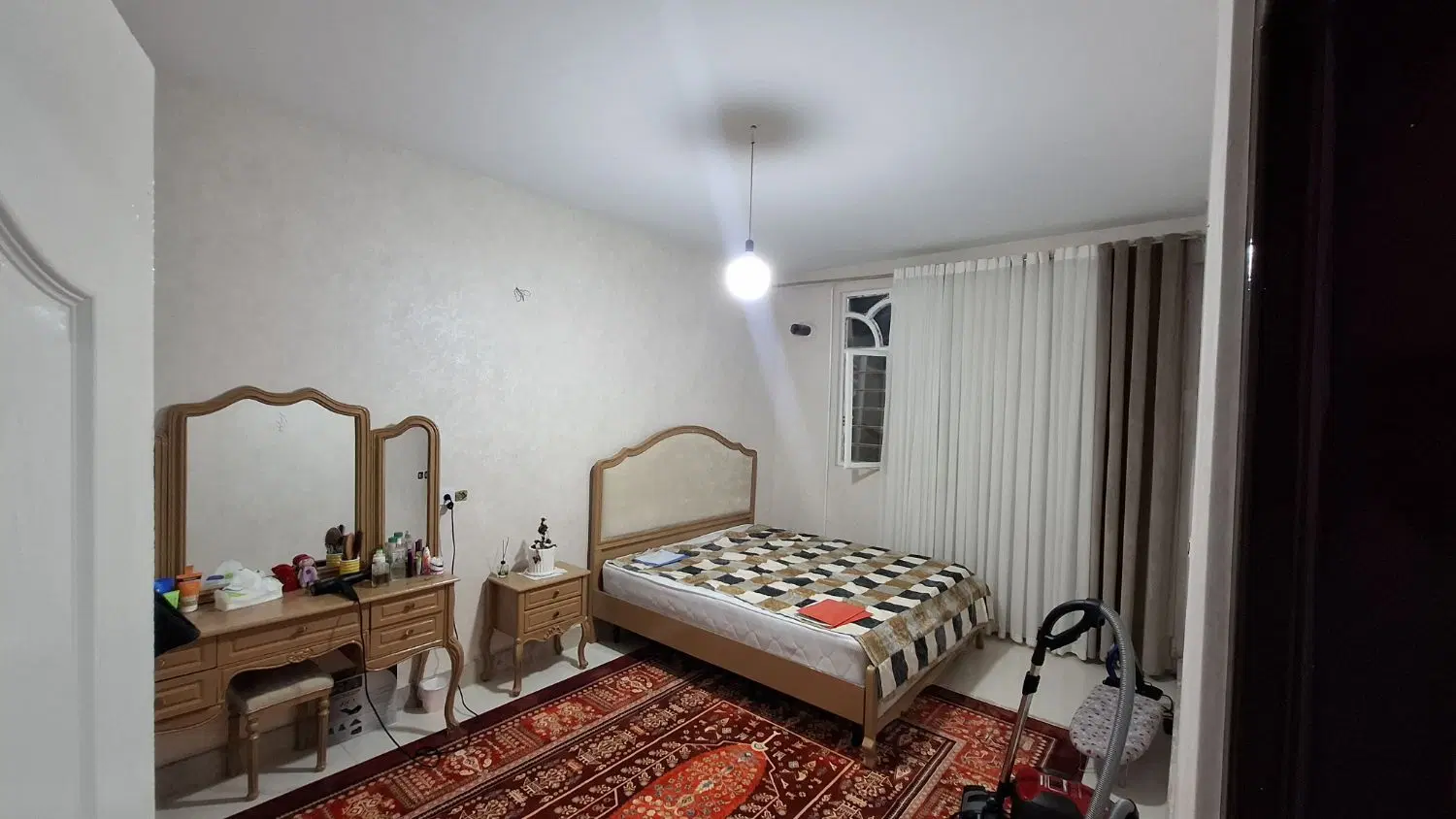 فروش ۱۱۰متری طبقه بالا