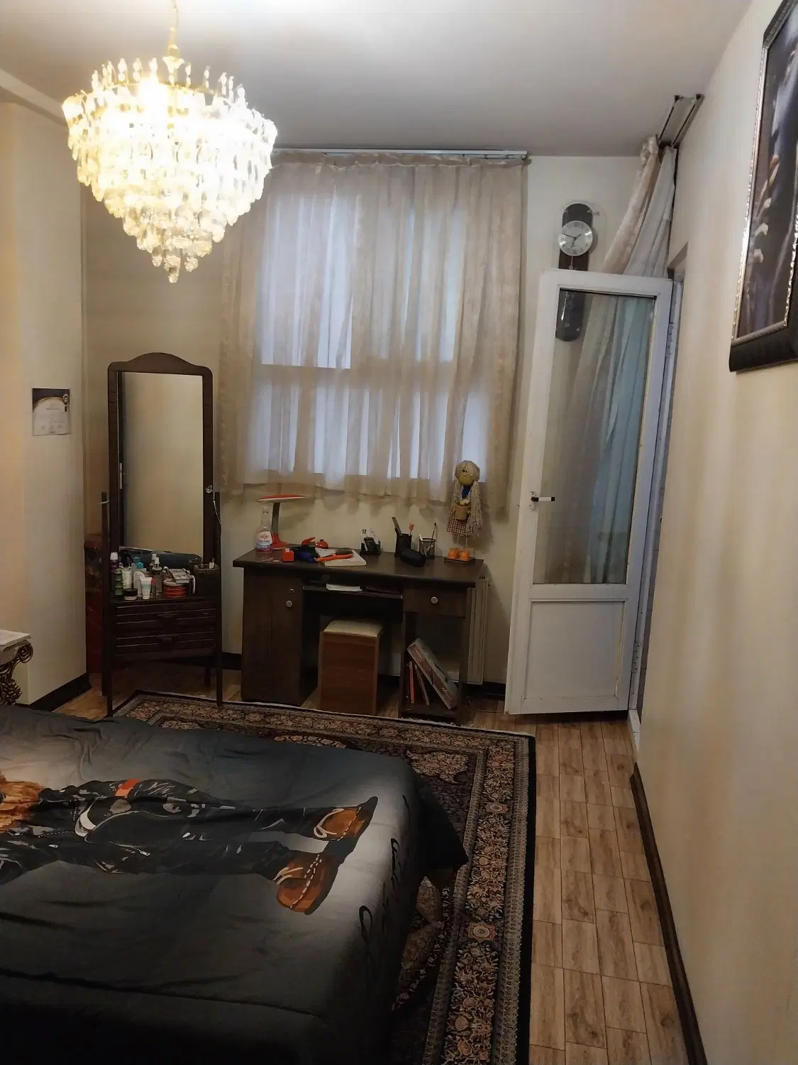 واحد ۸۰ متری خیابان عطار