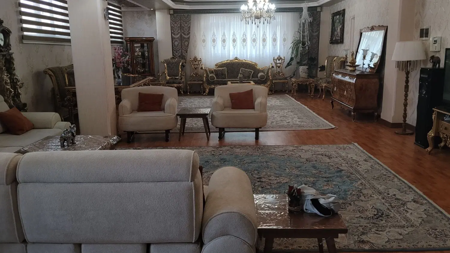 فروش آپارتمان ۱۴۰ متر باغ‌میشه ۳خواب