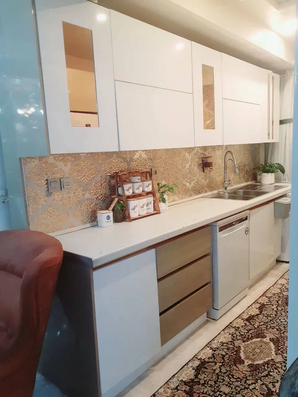 ۸۴ متر فول امکانات خوش نقشه