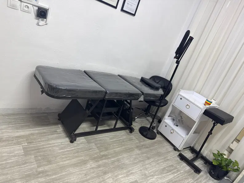 اجاره تخت مژه و فیشال