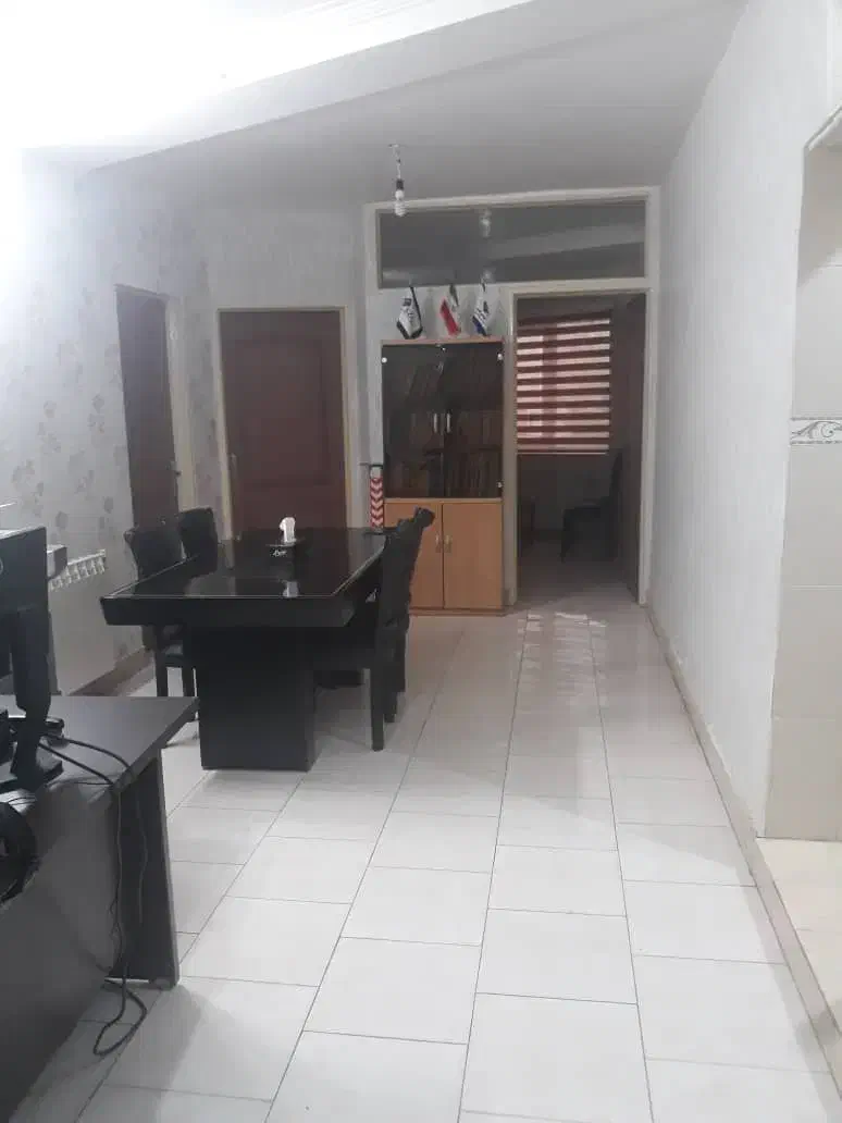 اجاره یک اتاق از دفتر وکالت نوروزیان بلوار پرستار