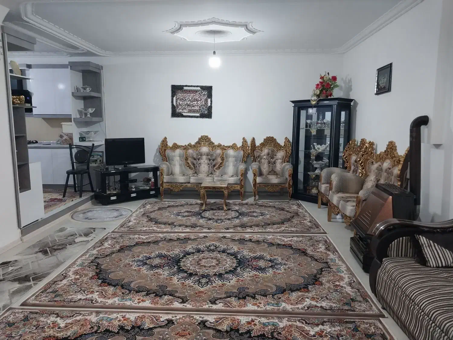 ساختمان یک طبقه در کشمش تپه