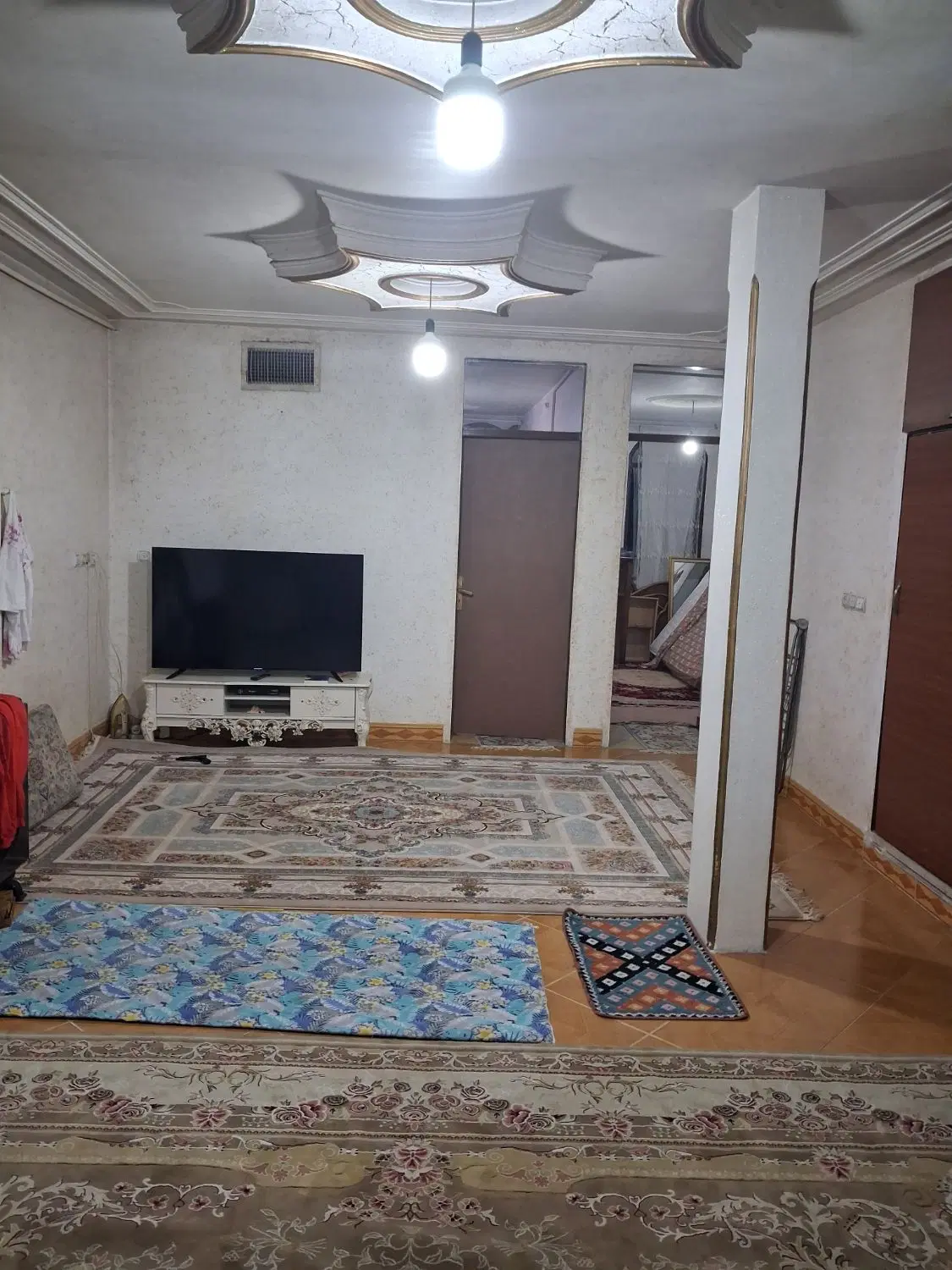 خانه فروشی ۹۰ متری غدیر ۱۸