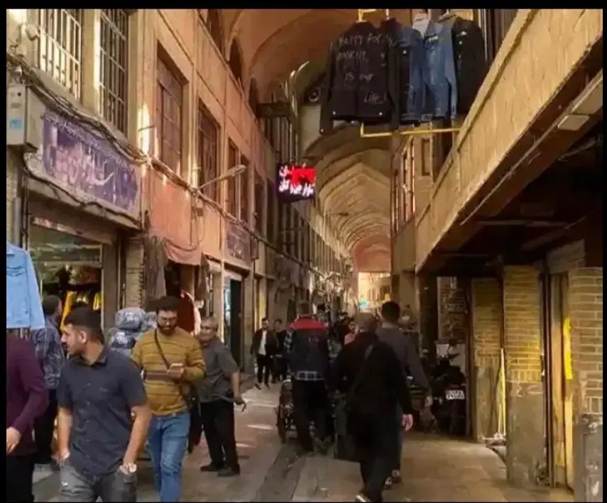 رهن و اجاره ملک‌تجاری حدود۲۰متر،اهنگران‌صراف