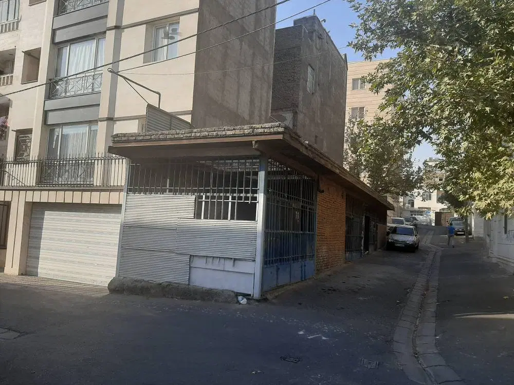 گلنکی با مجوز ساخت به دلیل مهاجرت