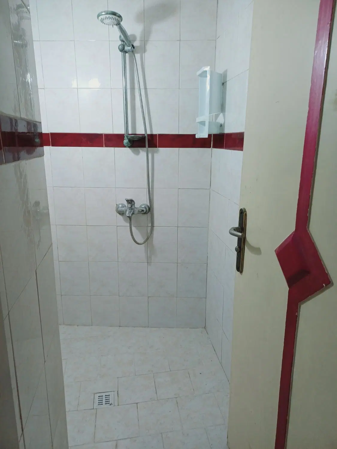 فروش خانه تختی