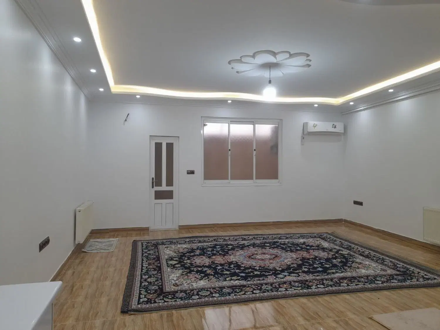 خانه ویلایی  دوبلس ۱۱۸ متر پارکینگ انباری