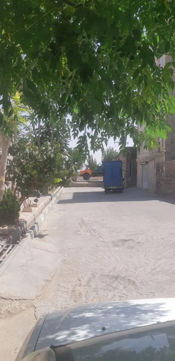 زمین مسکونی ۱۵۰ متری قلعه نو