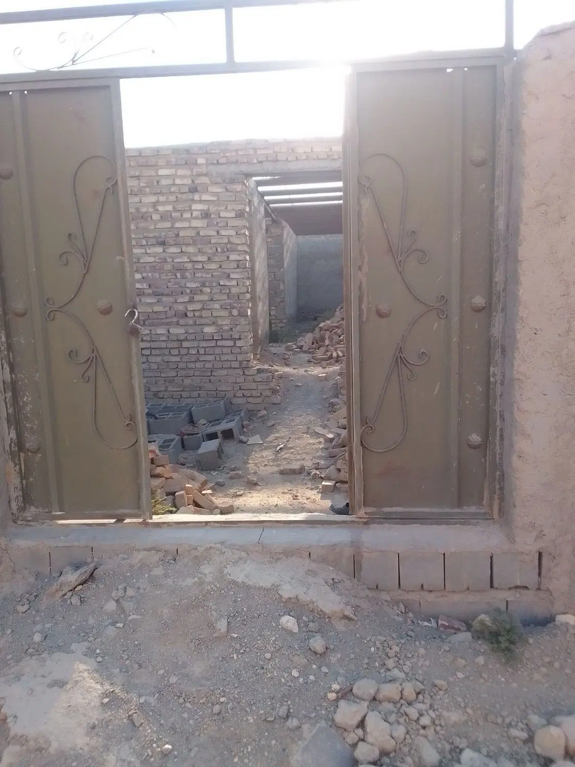 فروش خانه نیم ساخته