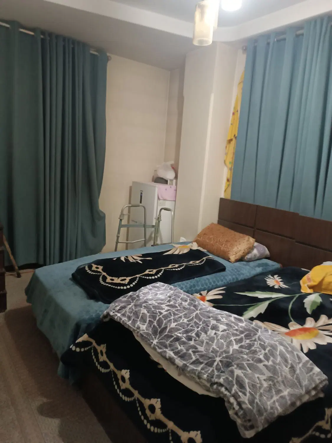 ۶۶ متر یک خوابه  خیابان تختی کو‌چه غلامی