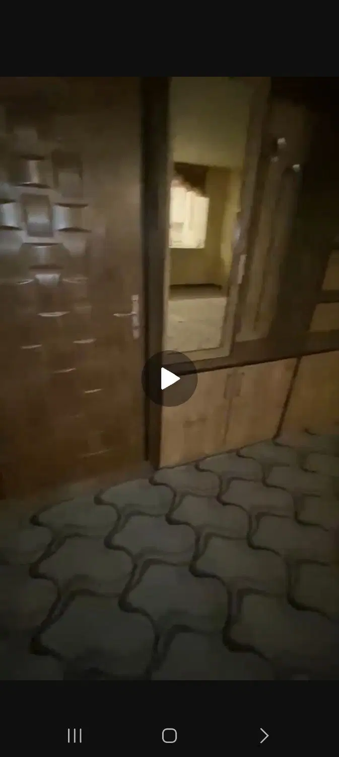آپارتمان کوروش فاز۴ طبقه دوم ۹۸ متر پارکینگ مشاع