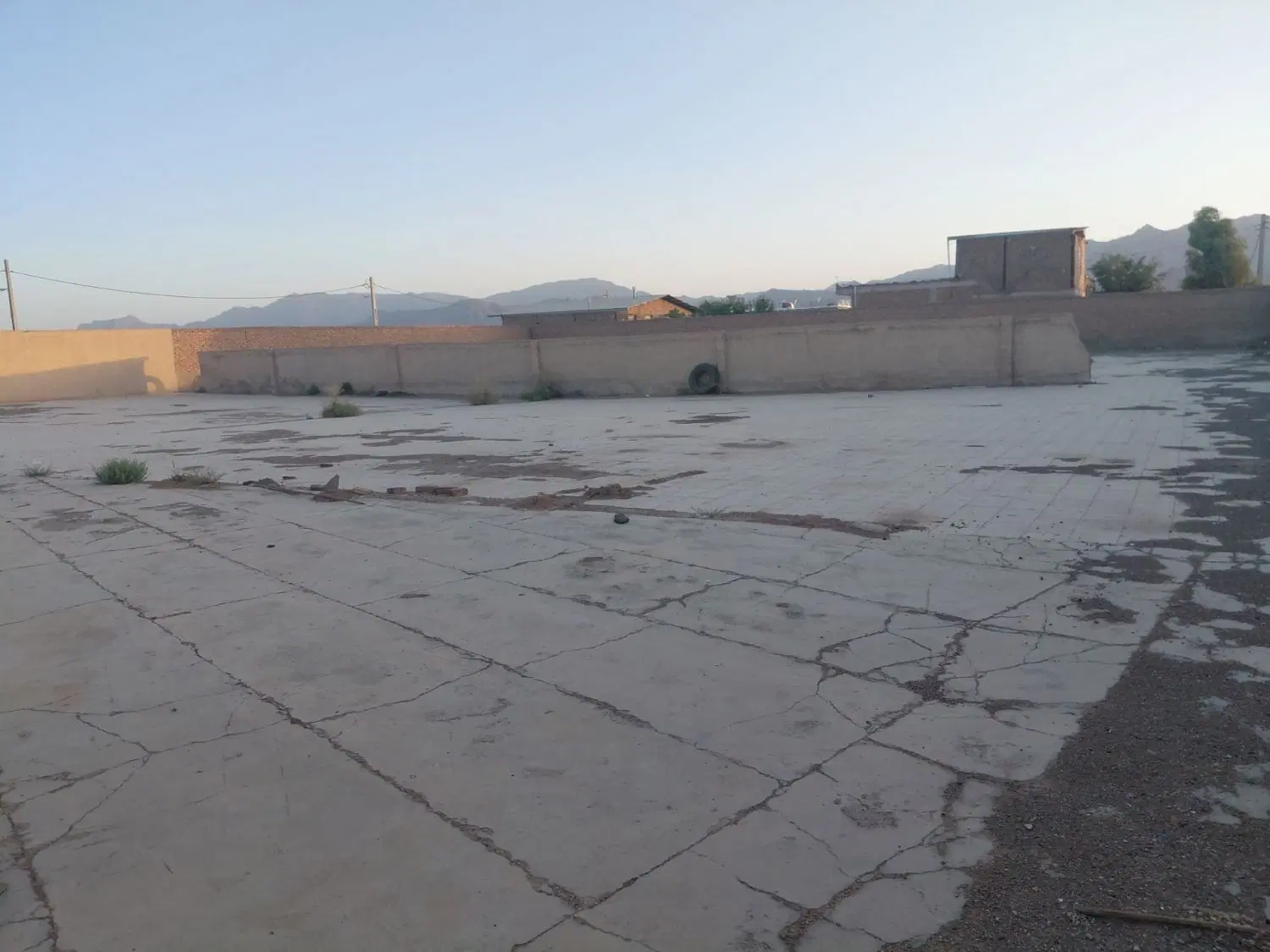 کارگاه ضبط پسته قدیمی جهت اجاره