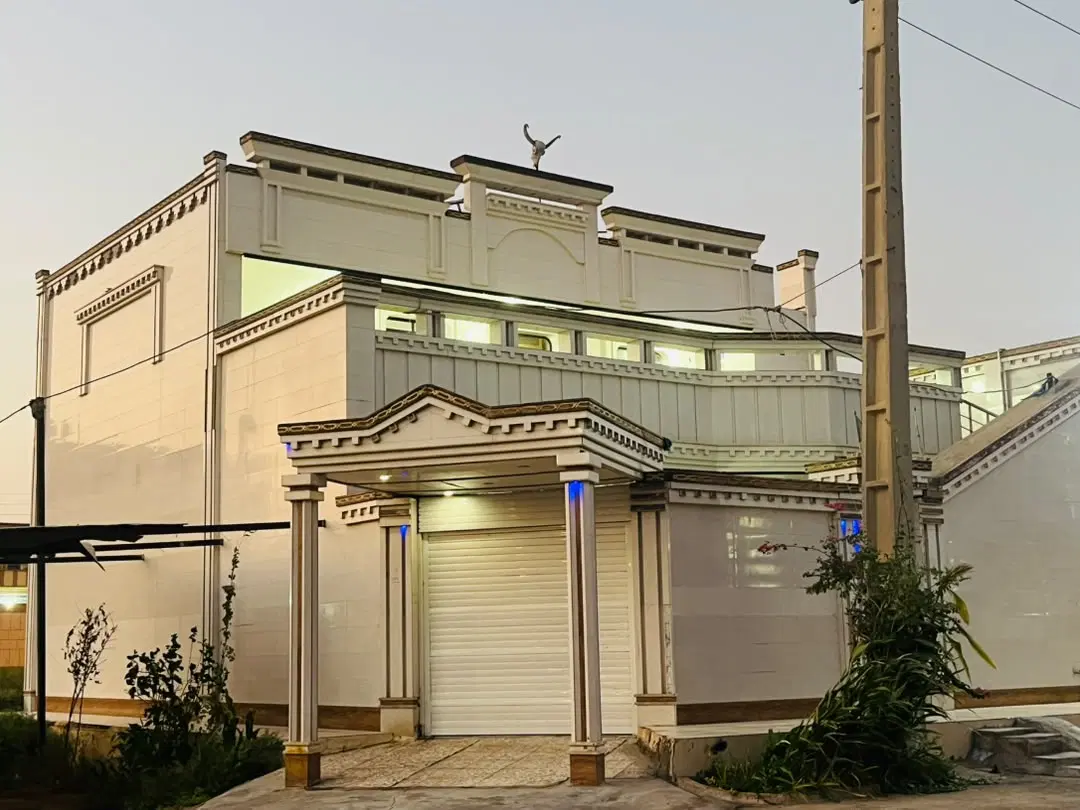 خانه دو طبقه ویلایی