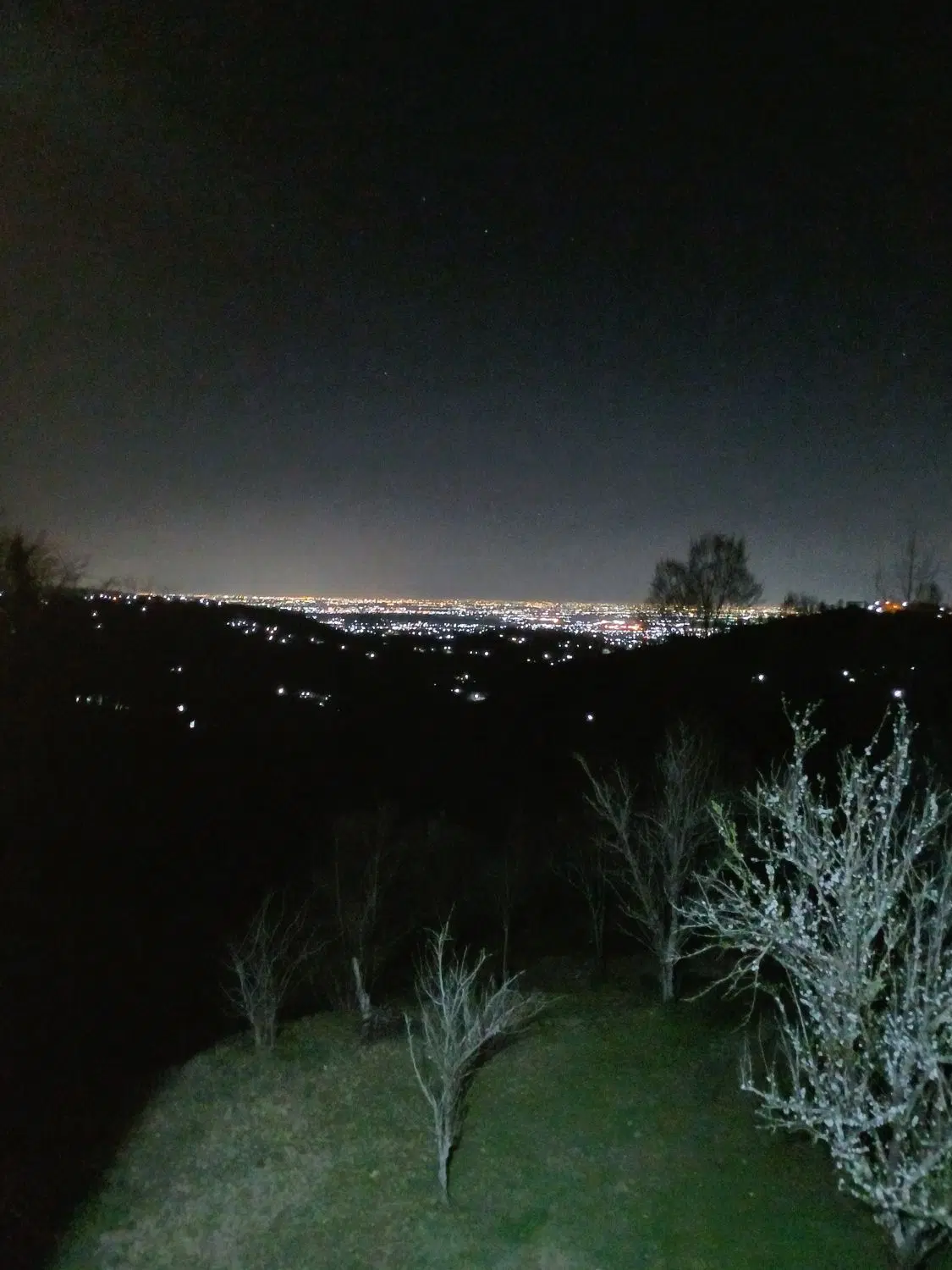 کلبه سوئیسی اِسبو دوبلکس در دل جنگل ۶۰ متر