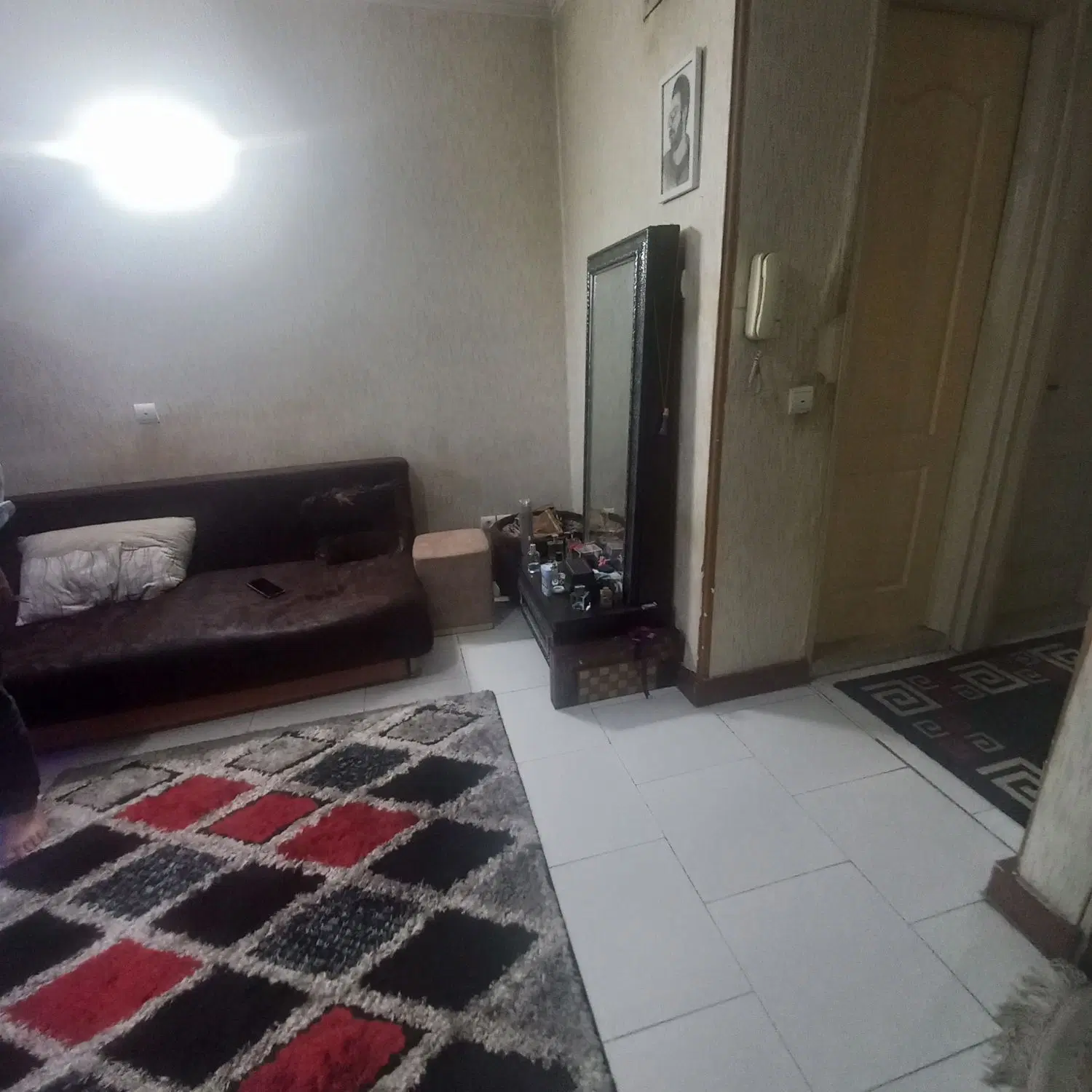 آپارتمان نقلی در اسدی تک واحدی کلا سه طبقه