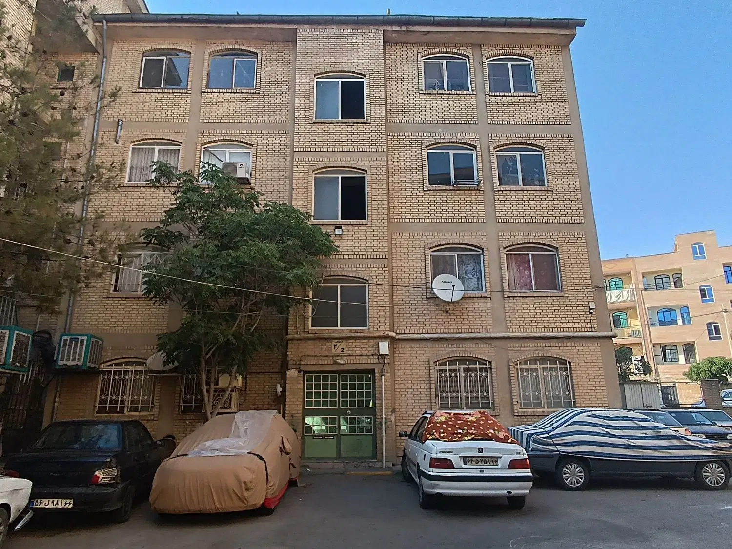اجاره‌۶۵متری‌