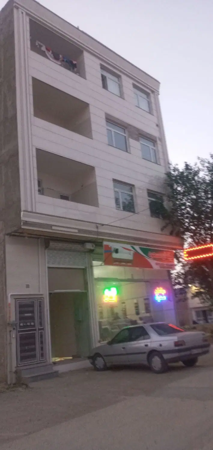 واحد ۸۴ متری دو خوابه قاسم آباد