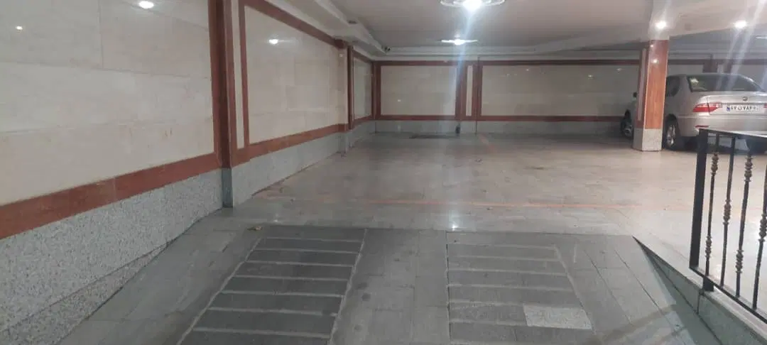 امیرآباد پارک لاله70متر دو خواب با امکانات