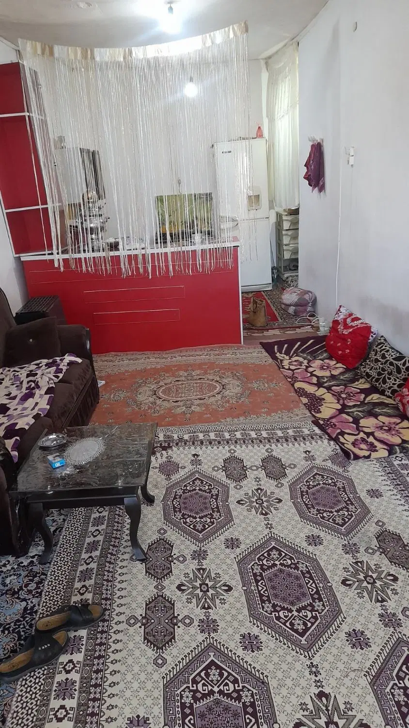 حیاط در عباسی