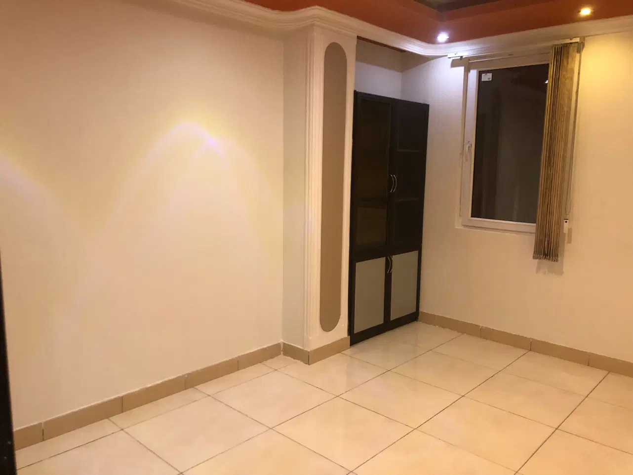 آپارتمان ۷۷ متری بر شیخ تپه
