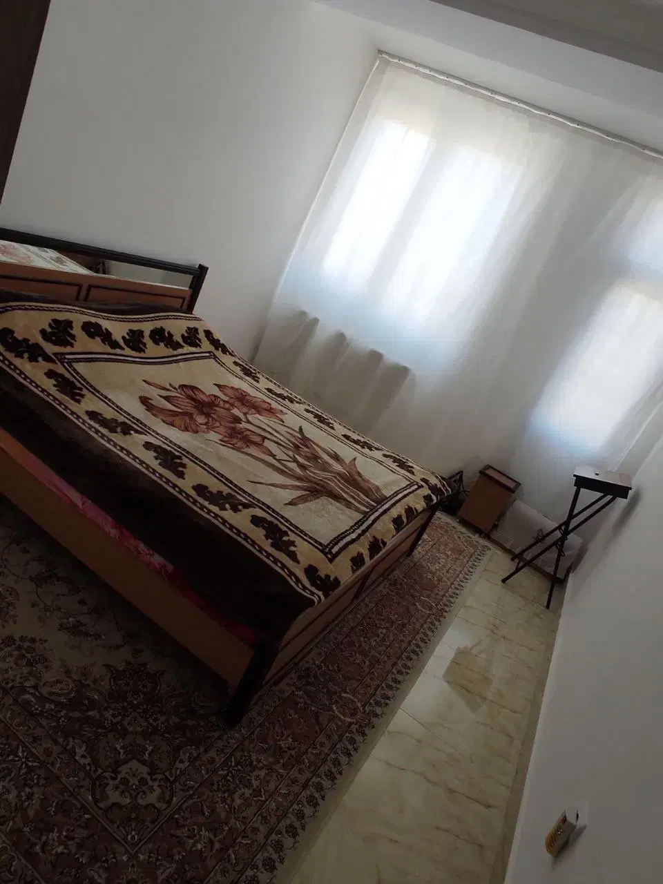 فروش آپارتمان بر خیابان ۳۲متری ابشناسان