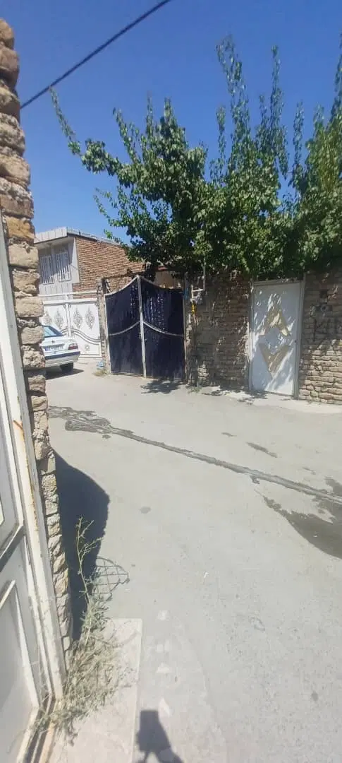 خانه ویلایی یک طبقه .معاوضه با یک باغ ویلایی