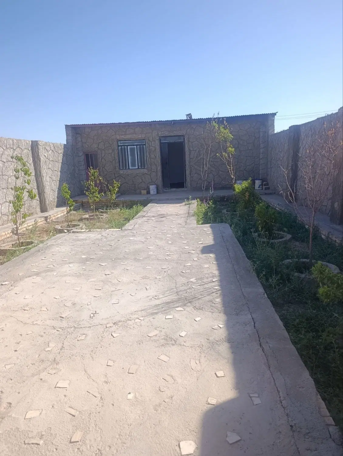 خانه باغ ۱۵۰متری در باغ معروف