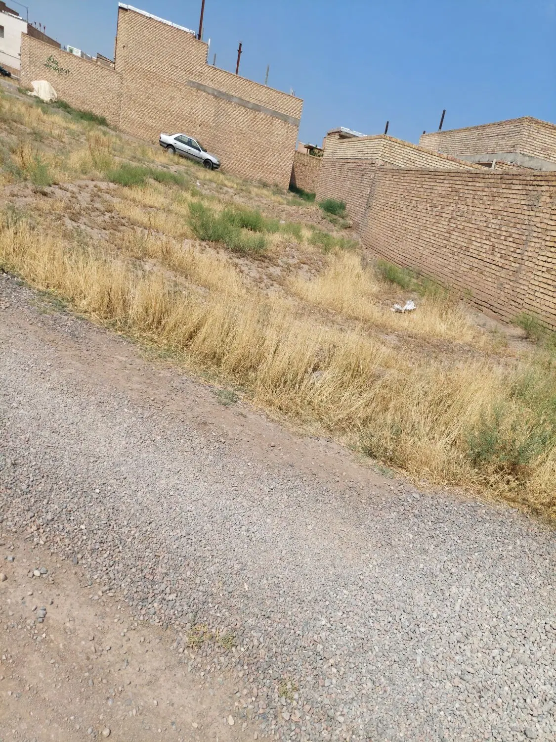 مرند زمین عیانی