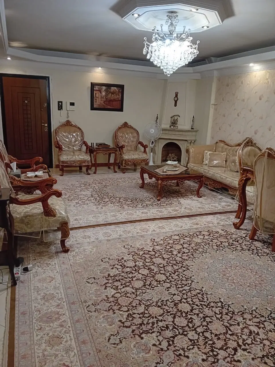 آپارتمان ۹۰ متری فول کرمان شمالی