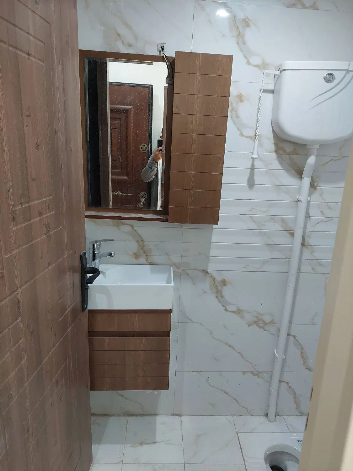 ۴۴متر دوساله  ط اول بسیار خوش نقشه