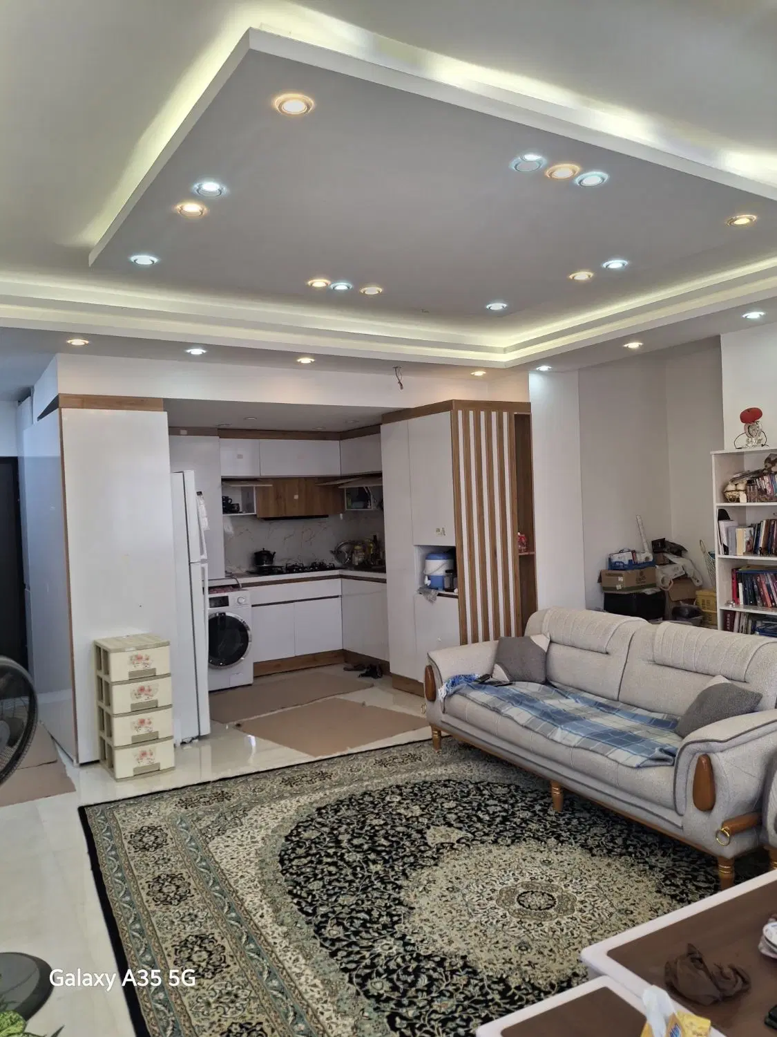 آپارتمان صدرا لوکس