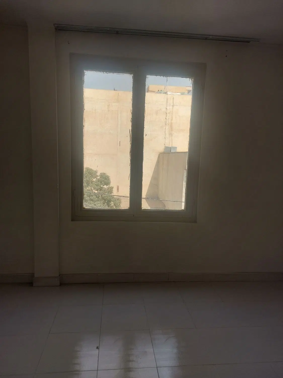 اپارتمان، تر و تمیز، ۶۰متری