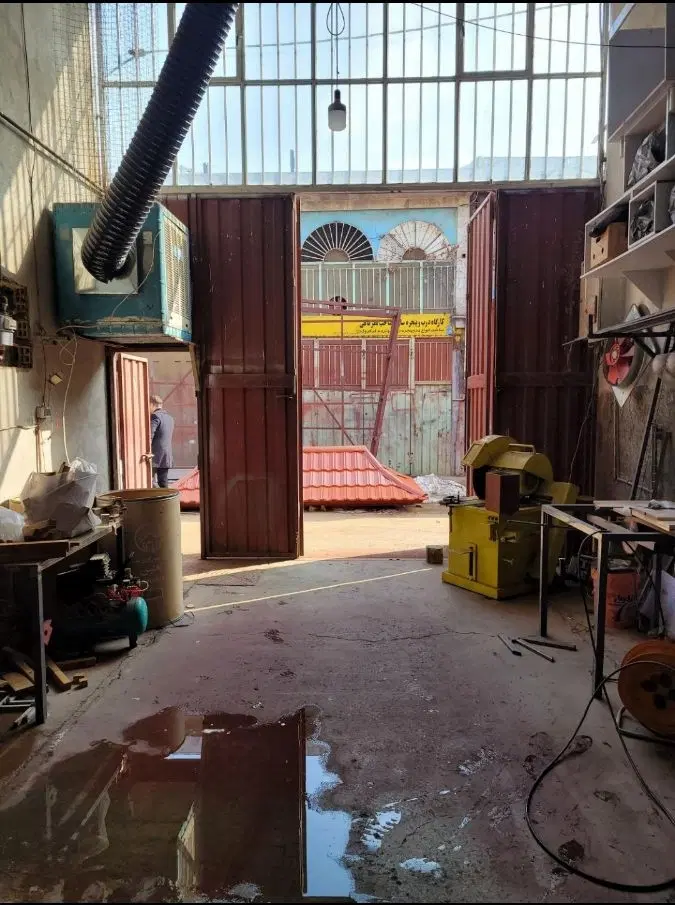فروش مغازه ۴۰ متری با ۲۰ متر بالکن شهرک صنعتی