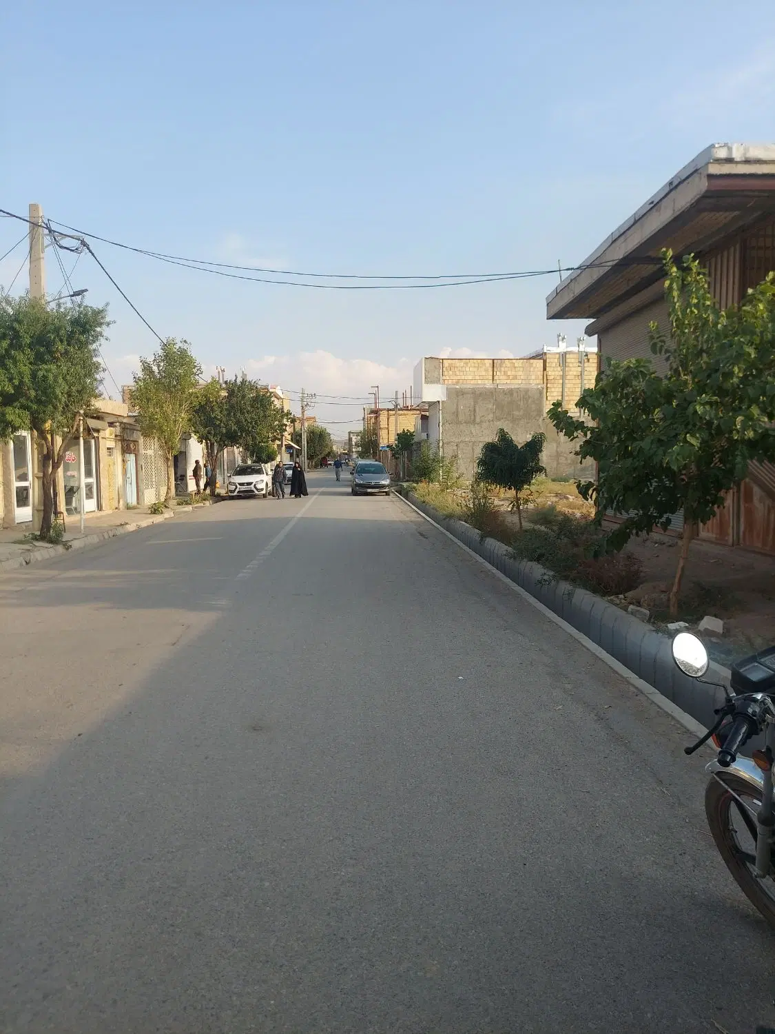 یکباب مغازه تجاری درباغمعروف