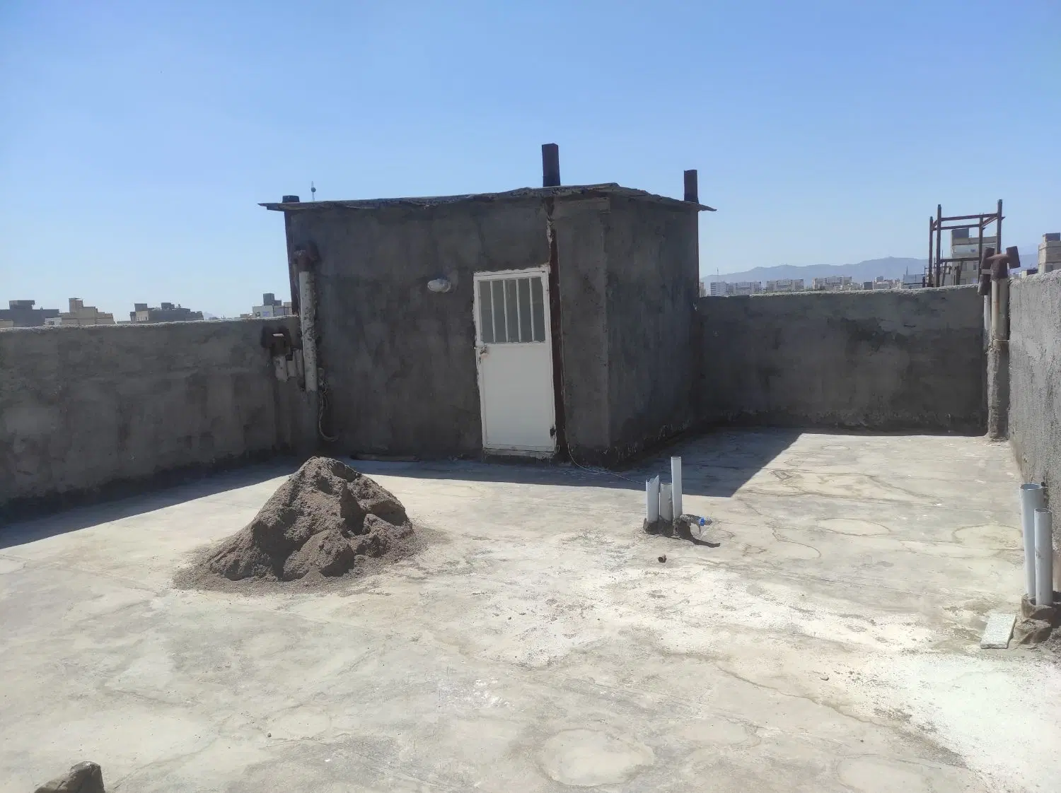 ۷۸متری ۱خواب دلباز غرق نور حیاط پشت بام اختصاصی