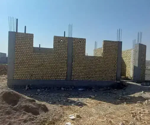 زمین مسنی