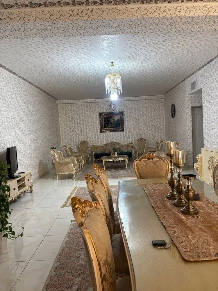 آپارتمان ۱۴۰ متر دوبر