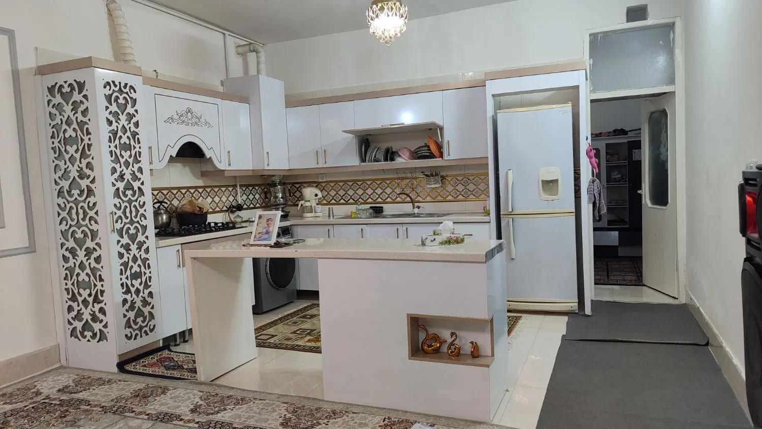 خانه ۱۰۰متری فول پکیج،حجت آباد