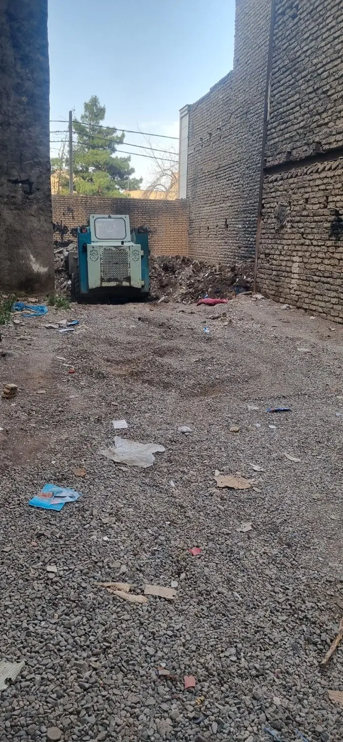 زمین کاربری ملک وتجاری
