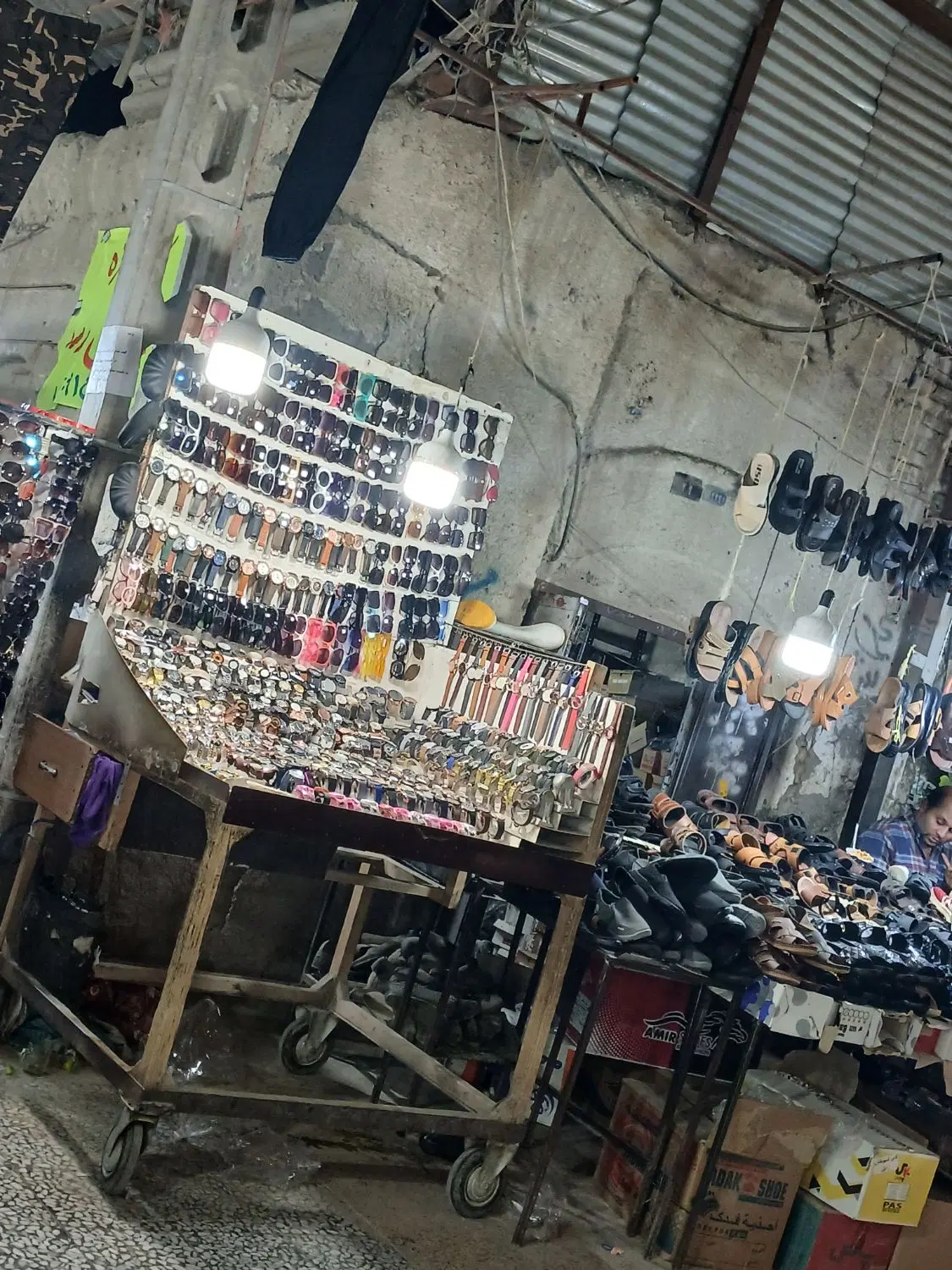فروش مغازه در بازار سرپوش زابل